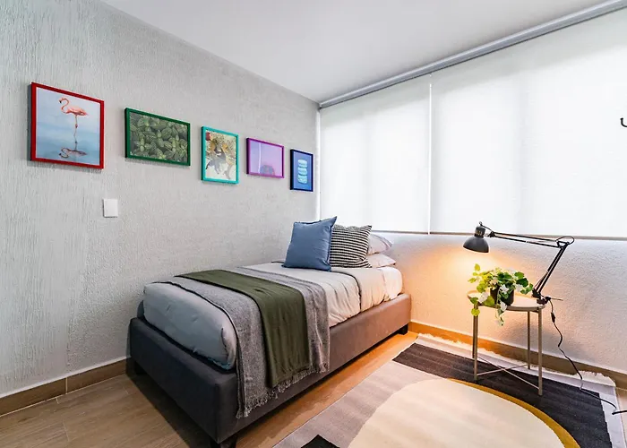 New Exciting Roma Parque 550m Walk